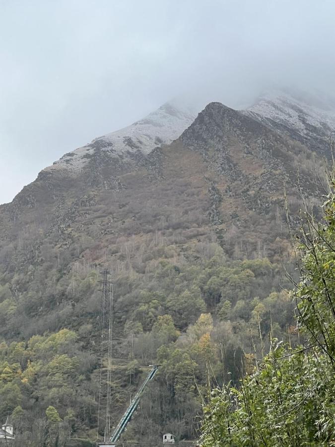 Appt T2 4 Pers Saint Lary Centre Village Parking المظهر الخارجي الصورة