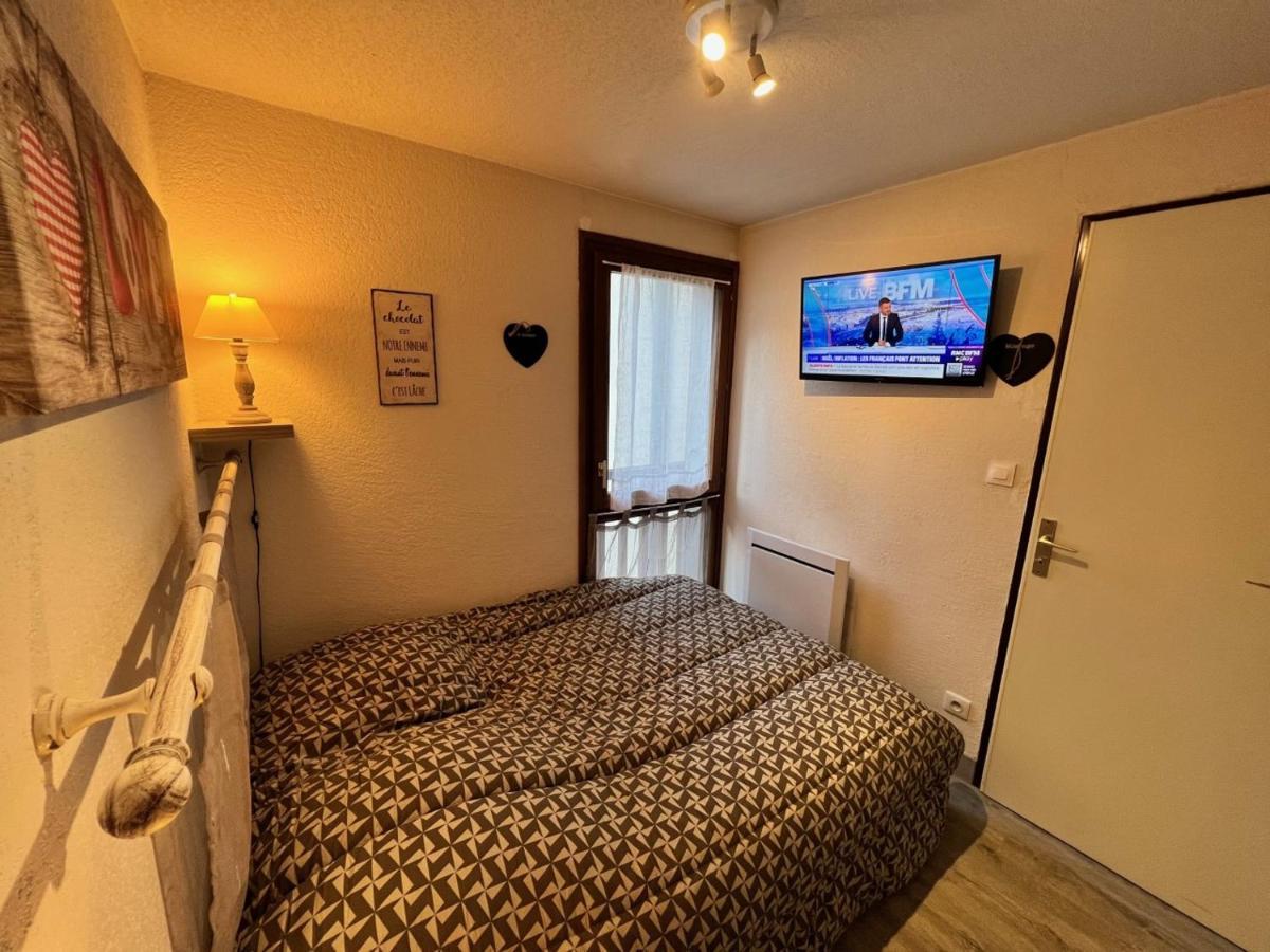 Appt T2 4 Pers Saint Lary Centre Village Parking المظهر الخارجي الصورة