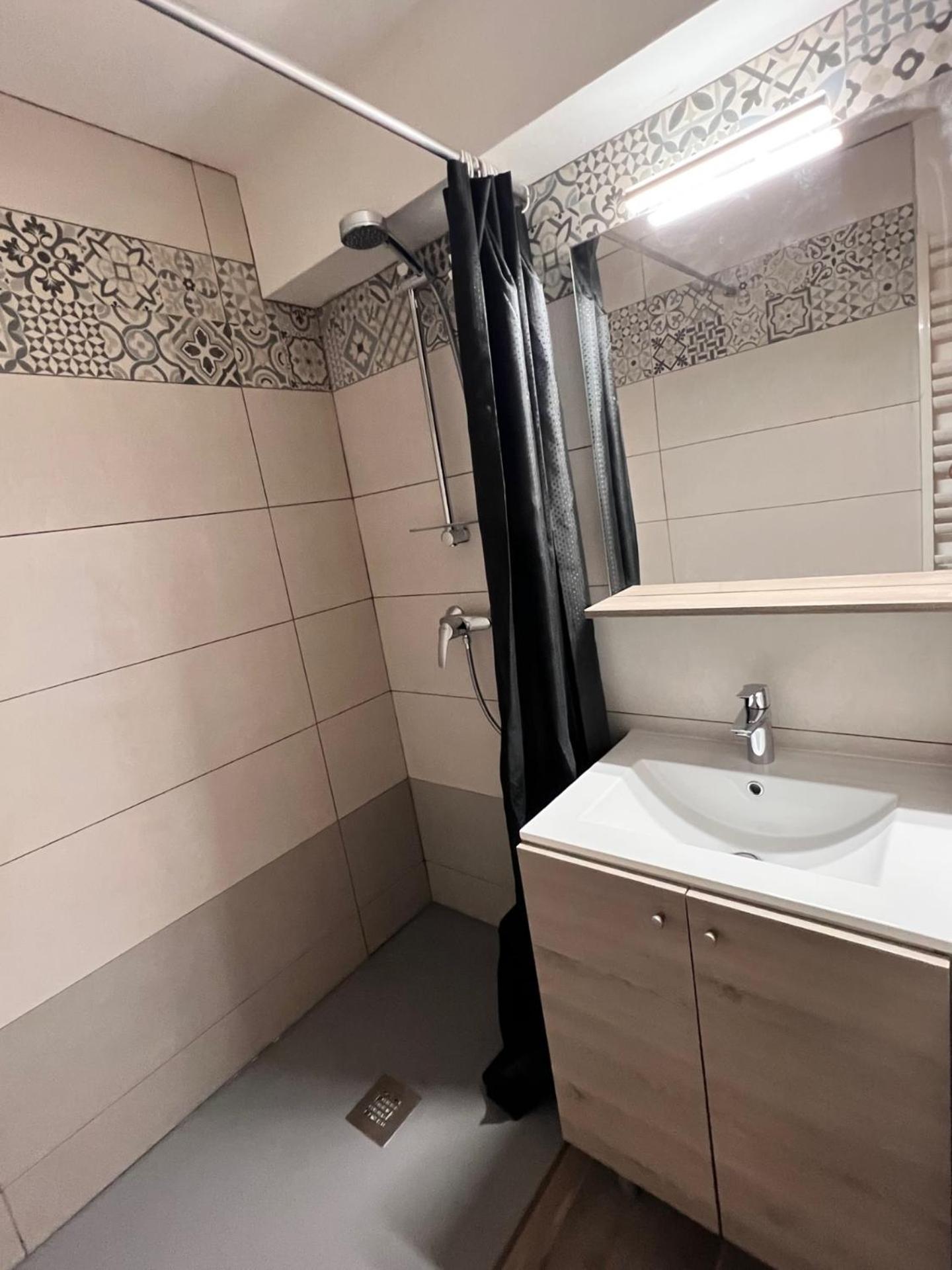 Appt T2 4 Pers Saint Lary Centre Village Parking المظهر الخارجي الصورة